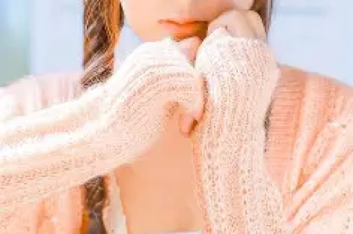 1天4瓜！离婚、全网被封禁、被逼发身体私密照、韩红最让人意外