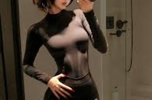 主机一哥与女Coser互骂结果第二天就一笑泯恩仇甚至有人调侃他们在一起引热议