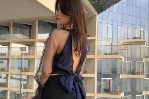 明星婚内出轨：捞钱第一离婚第二